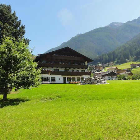Hotel Steuxner Neustift im Stubaital Eksteriør bilde