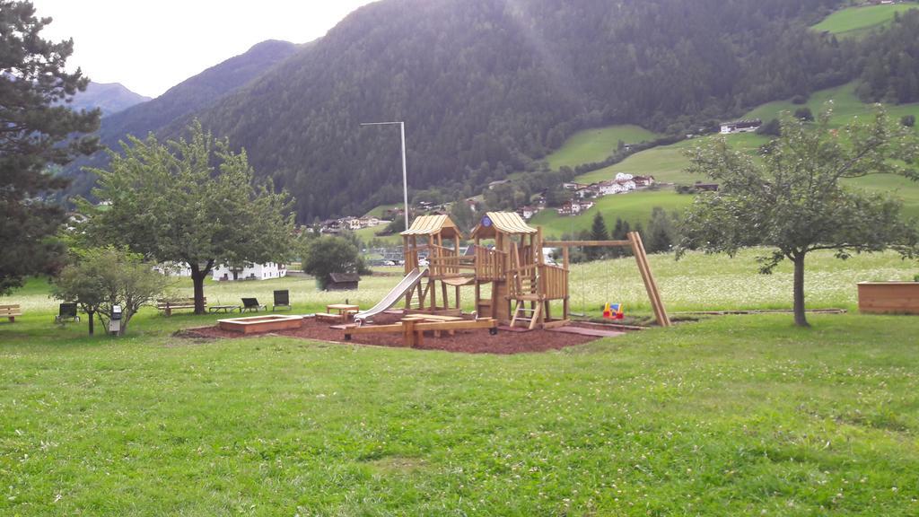 Hotel Steuxner Neustift im Stubaital Eksteriør bilde